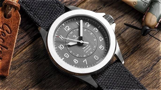 montre-noir-automatique-Yema-FLYGRAF-PILOT-M2